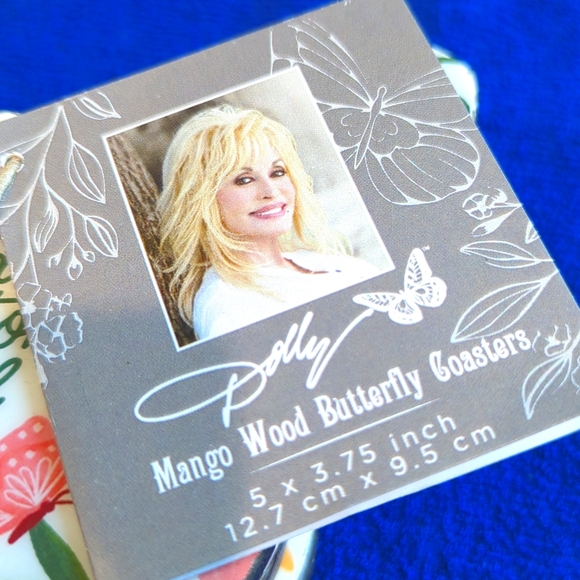 🆕 DOLLY PARTON Butterfly Coaster Set (4) by Dolly Parton Collection - Picture 2 of 8